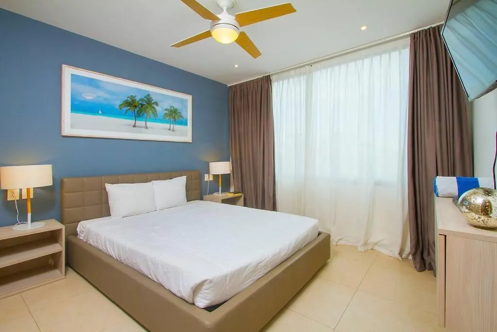 Glamorous 2 Bedroom Apartment / Up To 6 Ppl Playa del Carmen