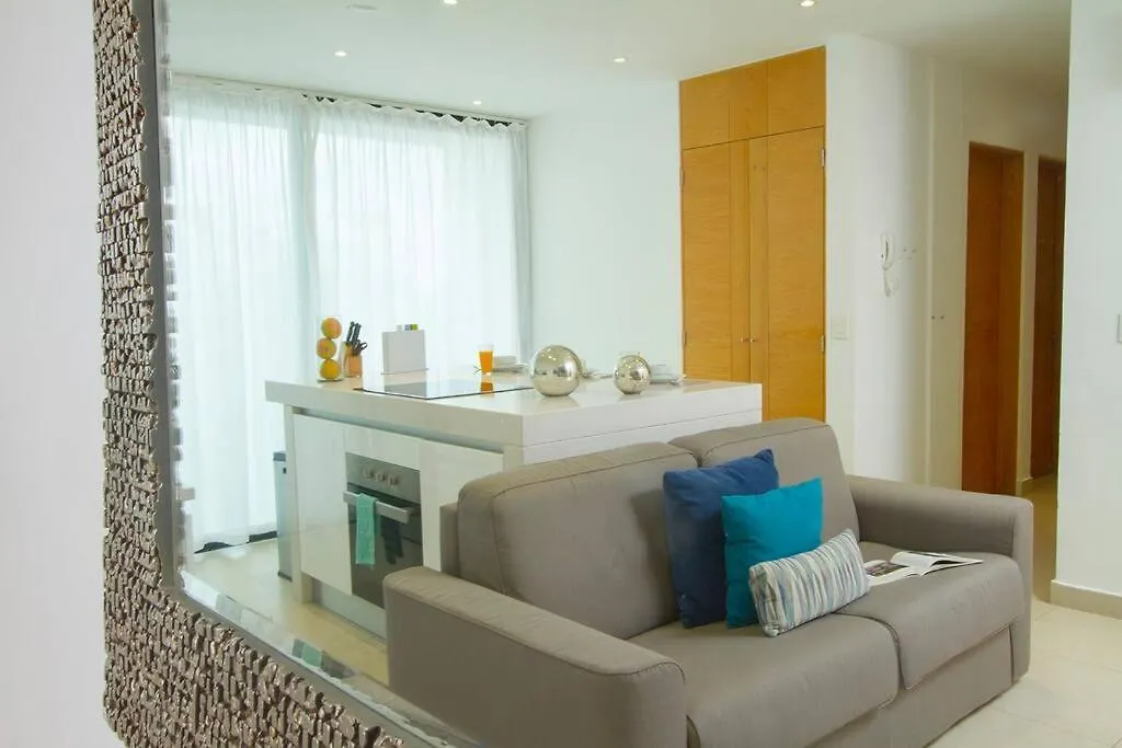 Glamorous 2 Bedroom Apartment / Up To 6 Ppl Playa del Carmen